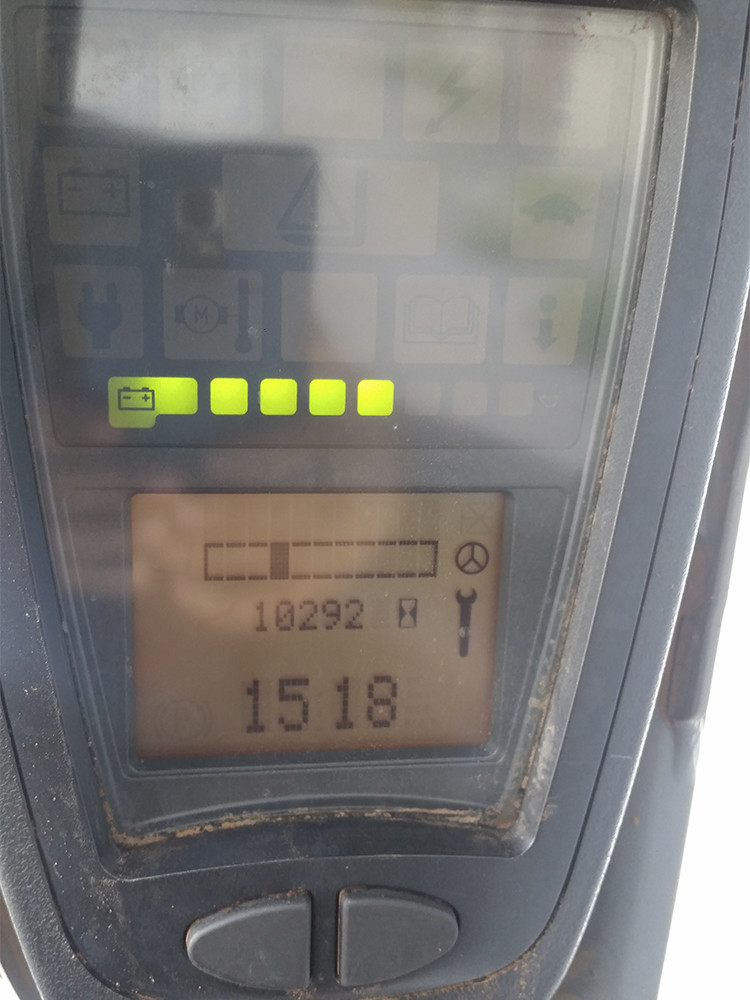 1529269213-0-0