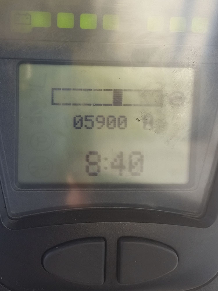 1529399670-0-0